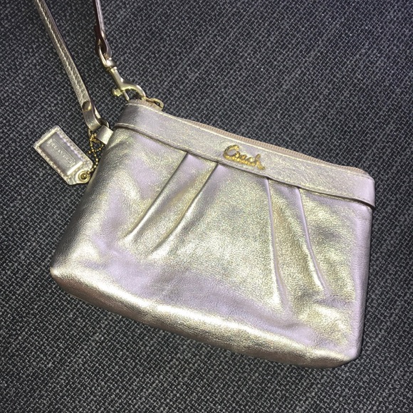 Champagne Gold Coach Wristlet - Great Condition! - Picture 1 of 4